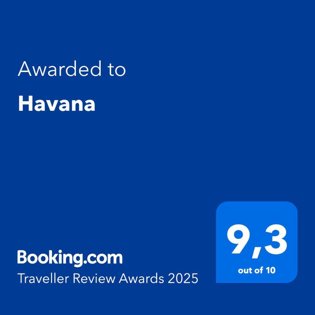 Havana 브로츠와프 외부 사진